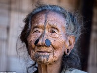 Conoce a la tribu Apatani: donde las mujeres deben usar tapones en la nariz