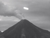 Mira el video del OVNI captado por «Webcams México» sobre el Volcán de Colima