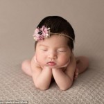 La sesión fotográfica más tierna y conmovedora con pose de ranita increíble de bebés