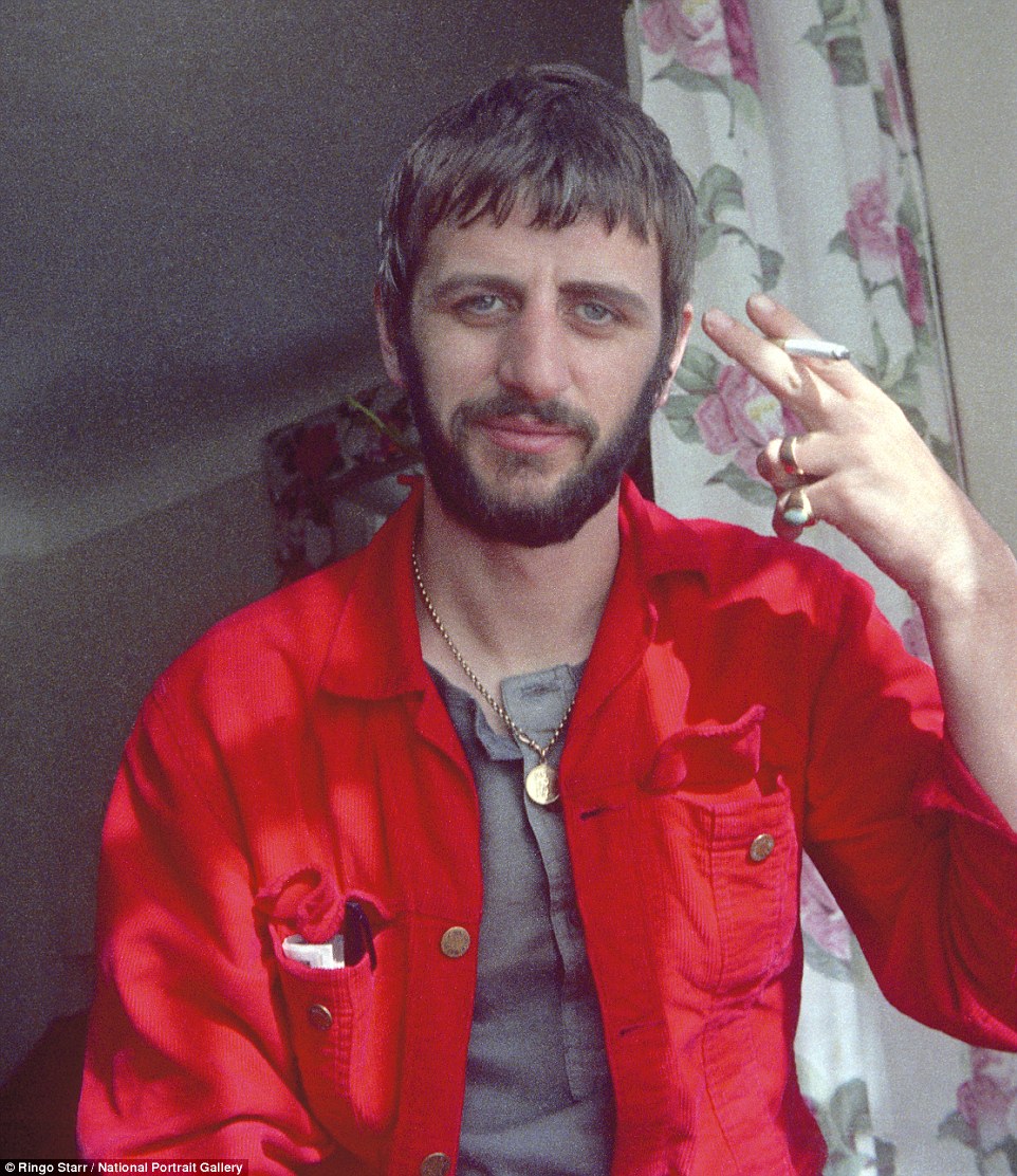 2C25255300000578-3229359-Self_portrait_A_snap_of_Ringo_Starr_taken_by_the_man_himself_at_-a-29_1441895401906