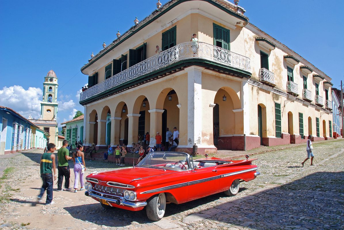 31-cuba-trinidad-plaza-mayor-palacio-brunet-museo-romantico