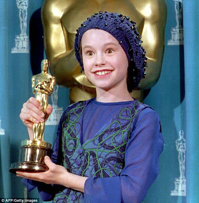 3101E31A00000578-3437766-Actress_Anna_Paquin_was_just_11_years_old_when_she_won_the_Oscar-a-77_1455293396437