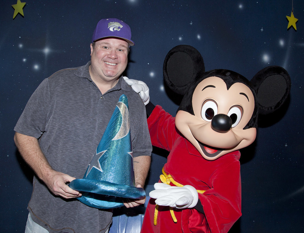 Eric-Stonestreet-got-hold-onto-Mickey-Mouse-Fantasia-hat-when-he