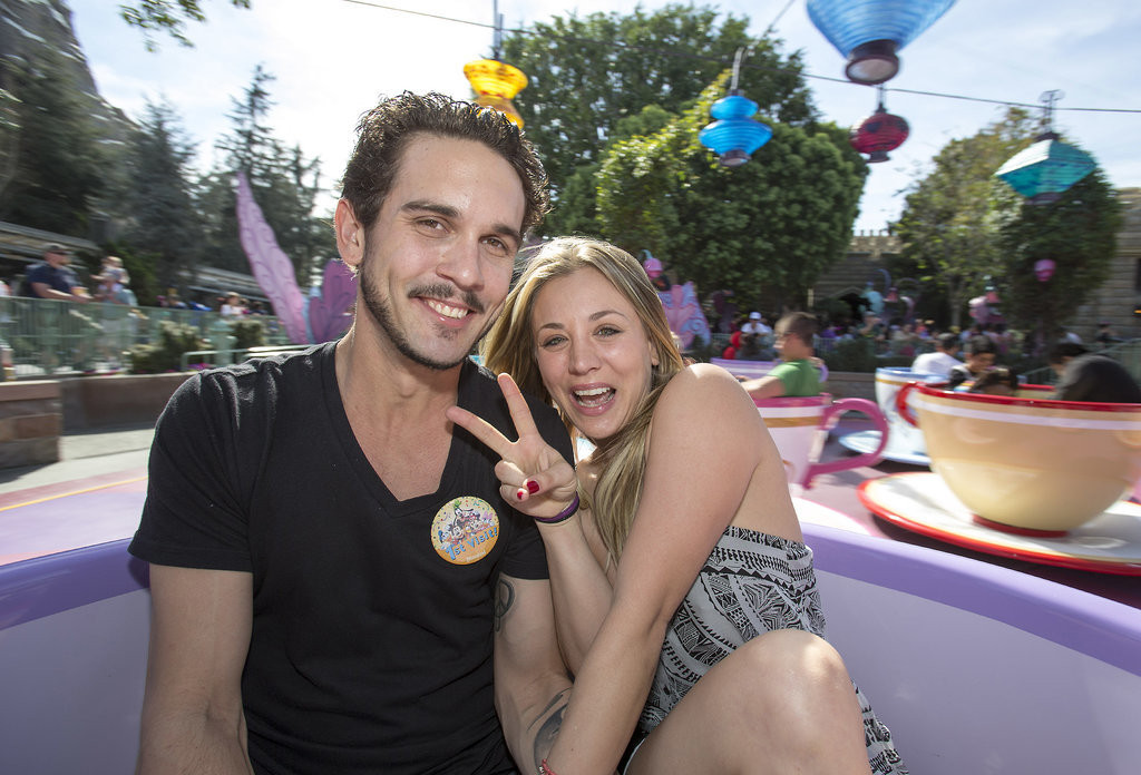 Kaley-Cuoco-Ryan-Sweeting-took-teacup-ride-Disneyland