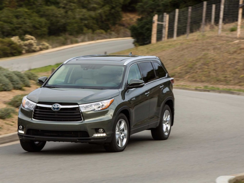 hybrid-suvs-toyota-highlander-hybrid