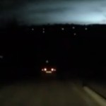 EL VIDEO QUE MUESTRA LA LUZ EXTRATERRESTRE QUE ILUMINÓ EL CIELO EL VIDEO QUE MUESTRA LA LUZ EXTRATERRESTRE QUE ILUMINÓ EL CIELO