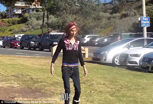 28EC044100000578-3090351-In_need_of_help_In_the_YouTube_video_Ms_Farrokh_s_chest_bones_ca-a-12_1432209432784