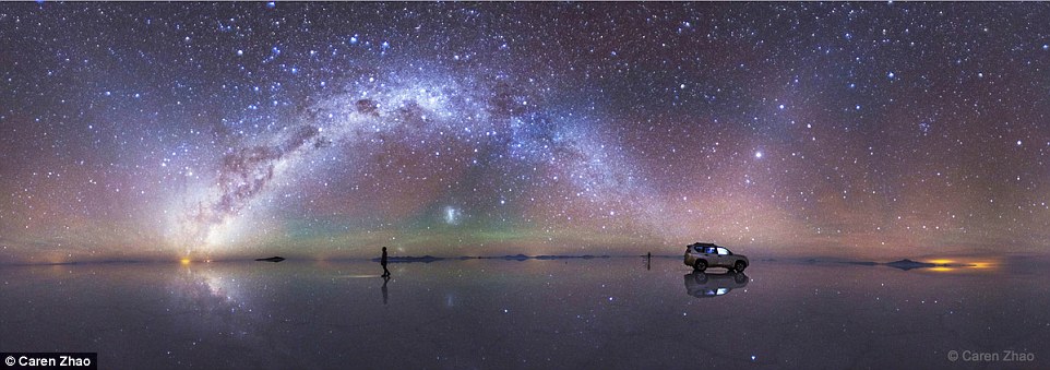 29C5AF9200000578-3131264-Intoxicating_Strolls_in_the_Star_River_by_Caren_Zhao_of_China_to-a-25_1434708891016