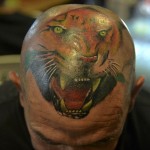 29D27A5400000578-3133591-Eye_of_the_tiger_This_toothy_design_covers_the_bald_scalp_of_a_t-a-3_1434918852766