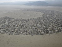 Conoce el Burning Man el mayor festival de camping del mundo, del tamaño del centro de San Francisco