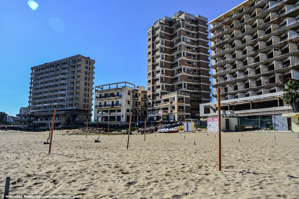 2CB899A100000578-3247748-The_shores_of_Varosha_were_once_graced_by_glamorous_film_stars_s-a-9_1443510847649