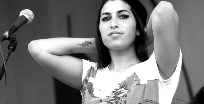 amy-winehouse31379-1-700x357