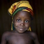 Retratos del África occidental, donde las cicatrices son un símbolo de belleza y los jóvenes se cortan para librarse del mal